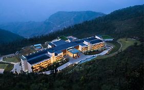 Jw Marriott Mussoorie Walnut Grove Resort & Spa